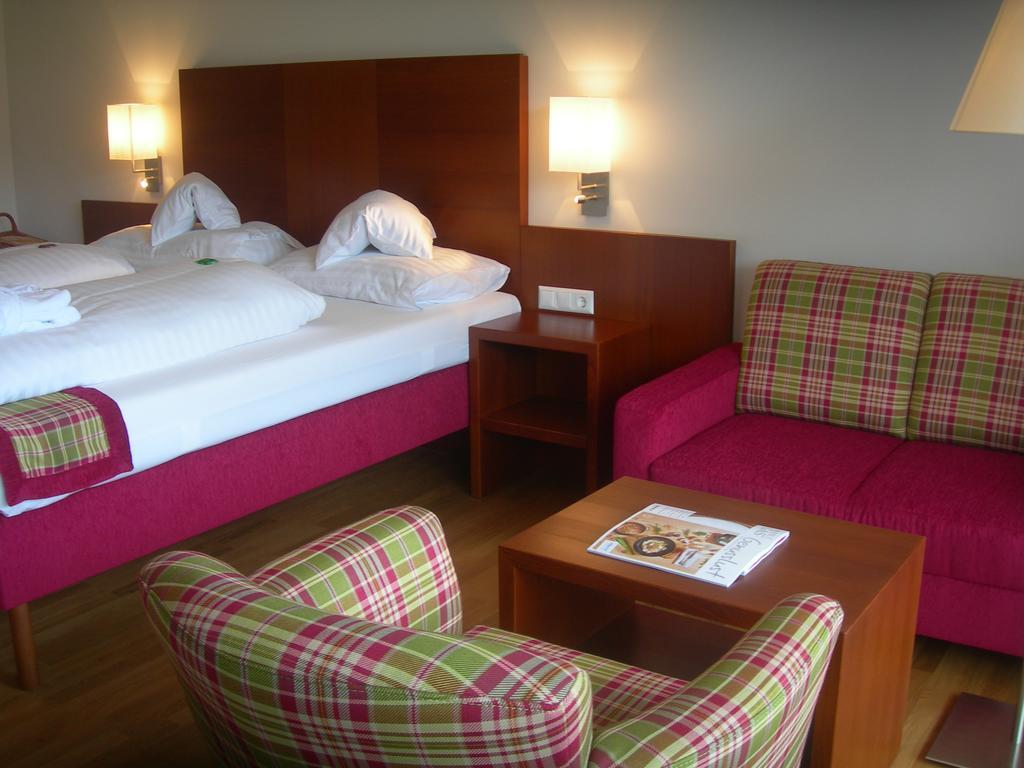 Seehotel Ressmann دروبولاخ ام فاكر المظهر الخارجي الصورة