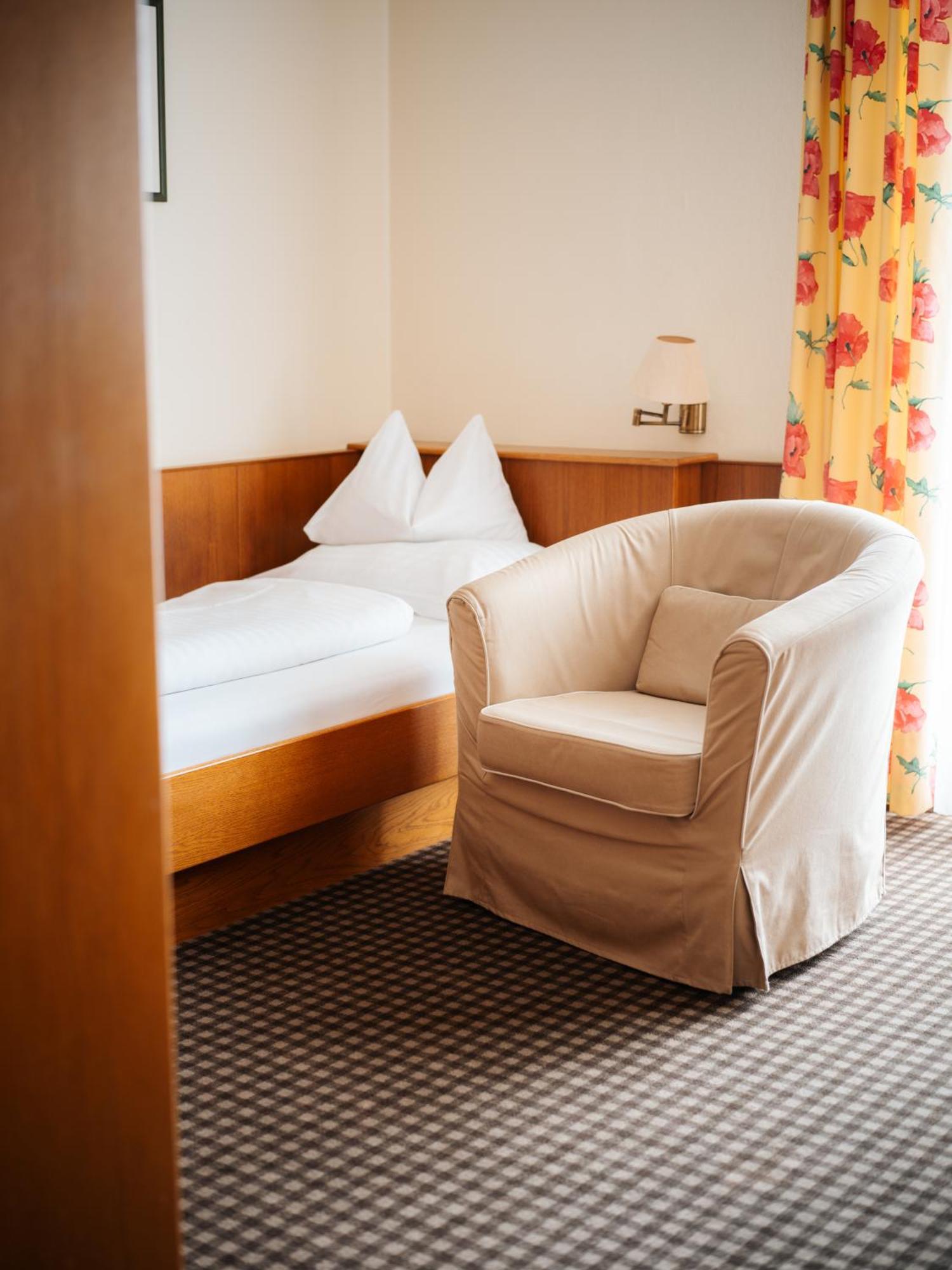 Seehotel Ressmann دروبولاخ ام فاكر الغرفة الصورة