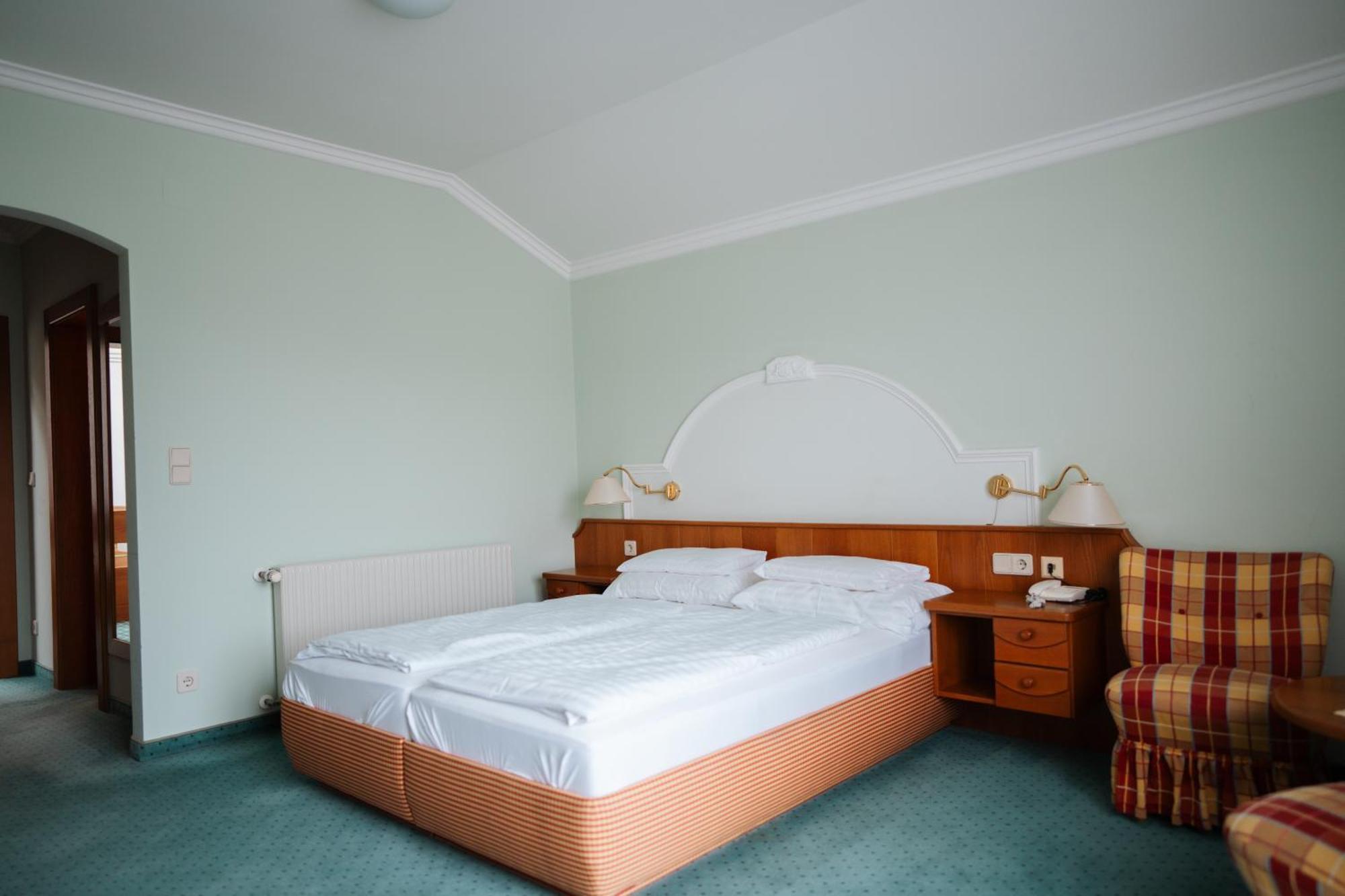 Seehotel Ressmann دروبولاخ ام فاكر المظهر الخارجي الصورة