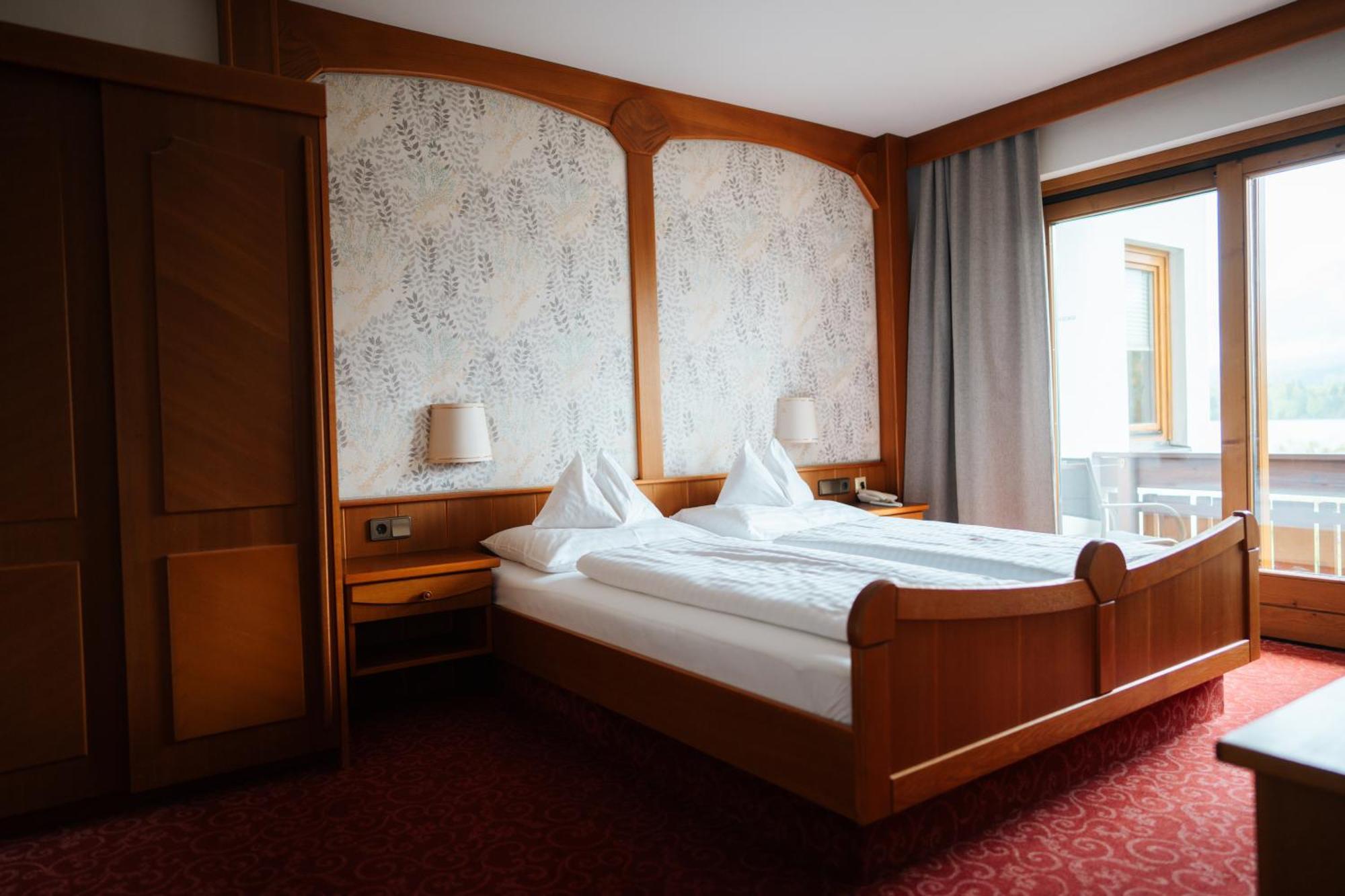 Seehotel Ressmann دروبولاخ ام فاكر المظهر الخارجي الصورة