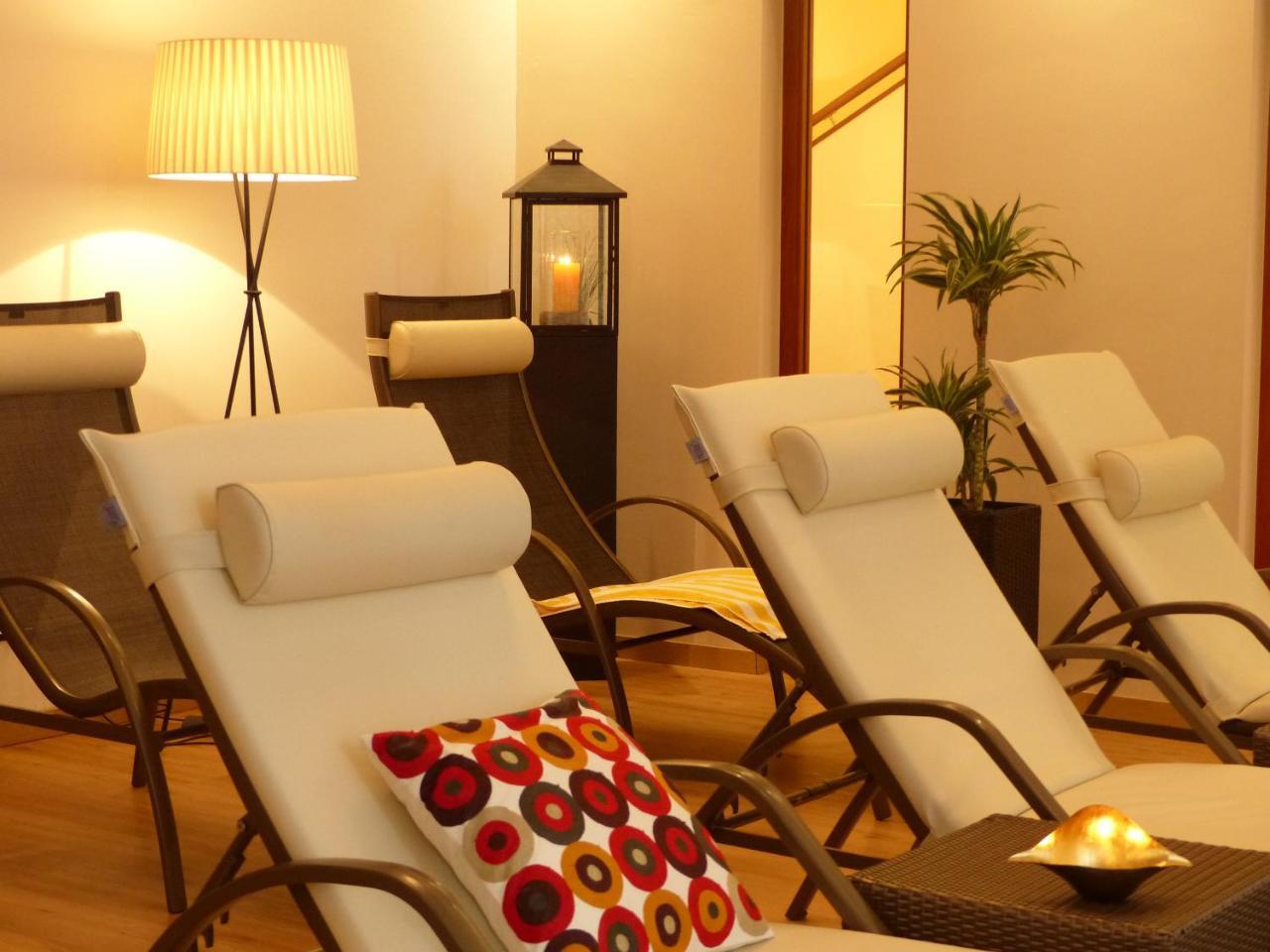 Seehotel Ressmann دروبولاخ ام فاكر المظهر الخارجي الصورة